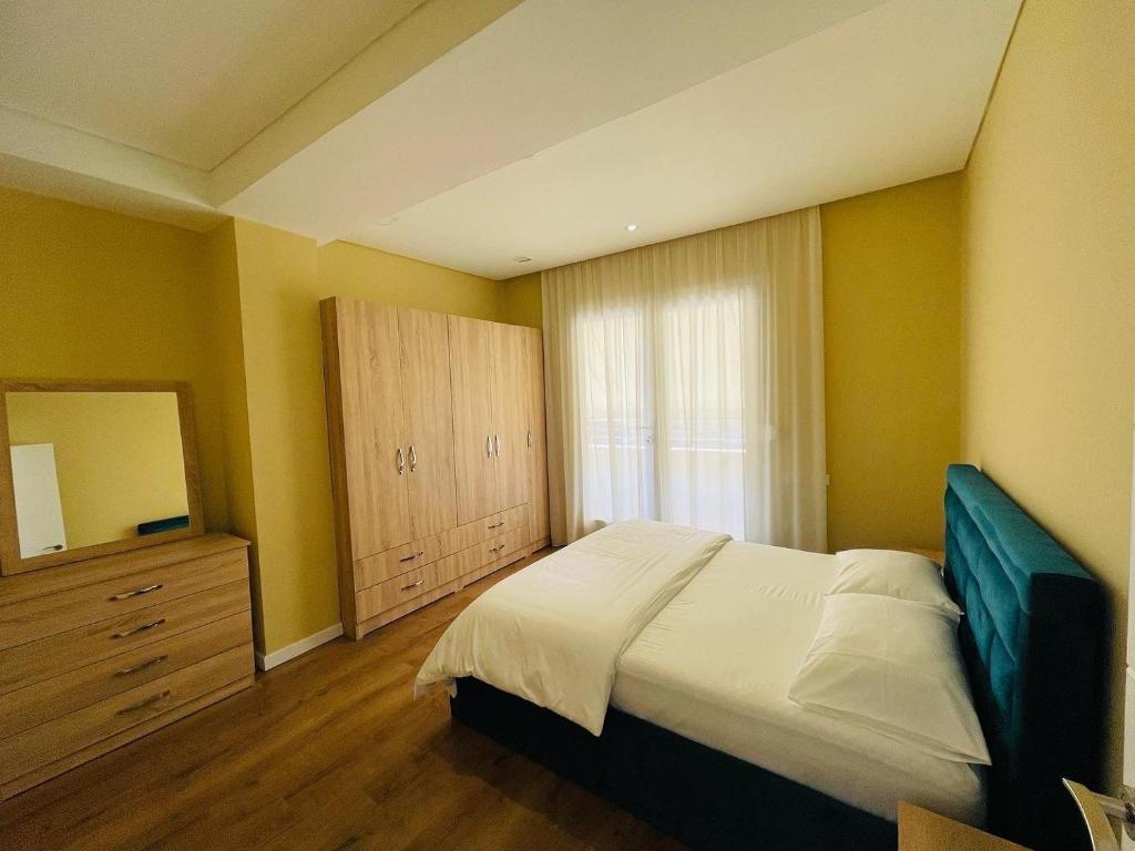 Tirana Center Apartment 4 - Image 2