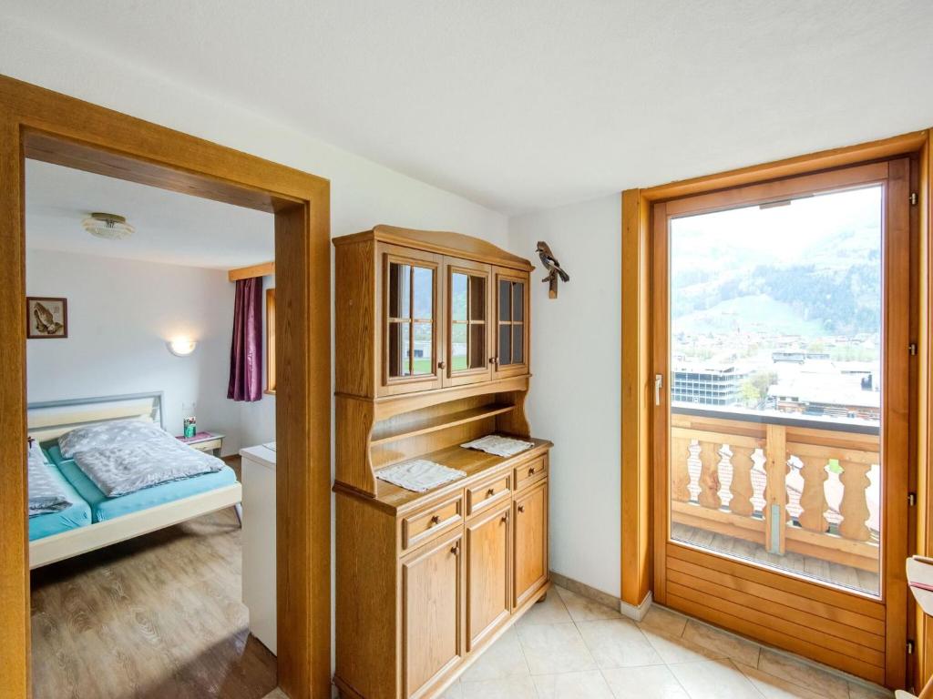 Posteľ alebo postele v izbe v ubytovaní Scenic Apartment in Tirol with Garden