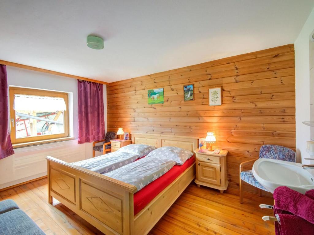 Posteľ alebo postele v izbe v ubytovaní Scenic Apartment in Tirol with Garden