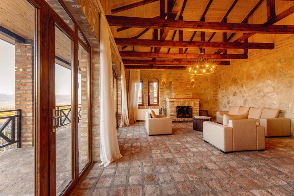 Posezení v ubytování Schuchmann Wines Château,Villas & SPA