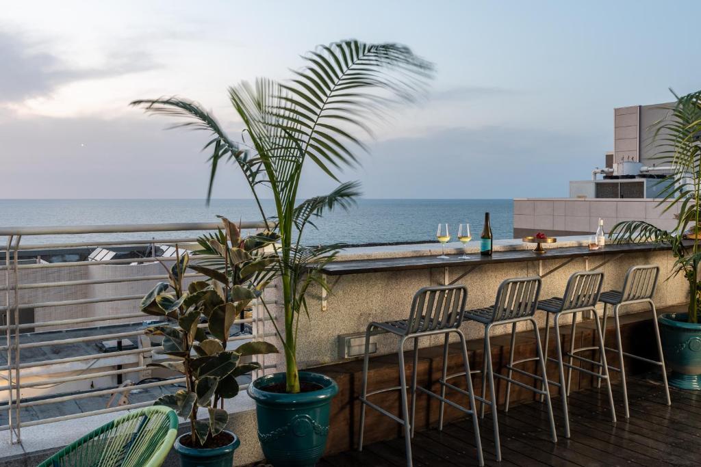 Balkón nebo terasa v ubytování Savoy Sea Side Hotel