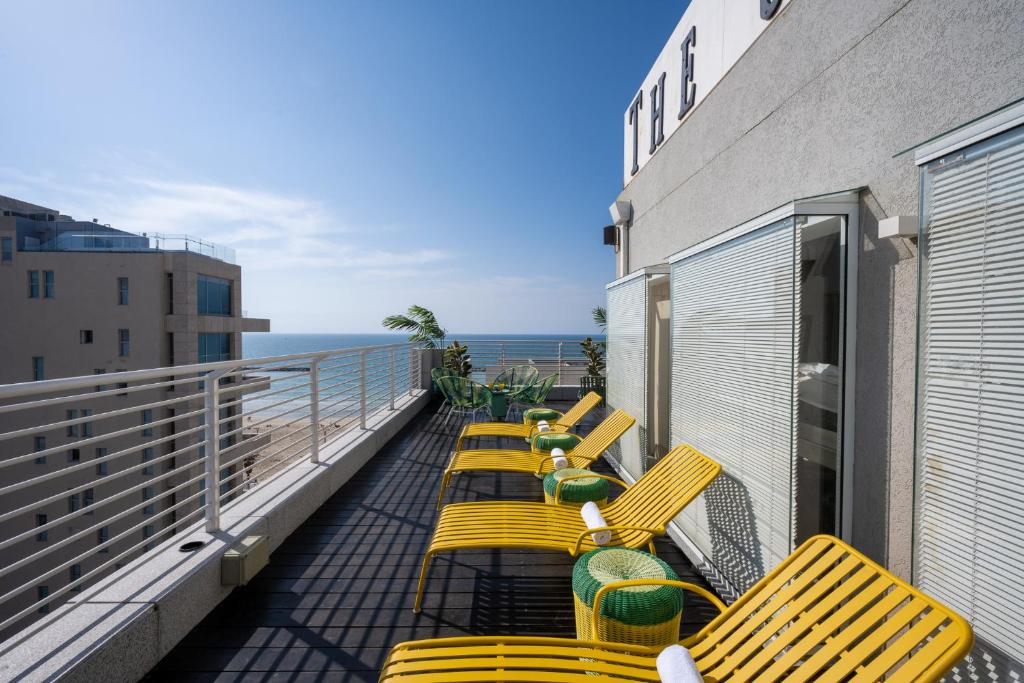 En balkon eller terrasse på Savoy Sea Side Hotel