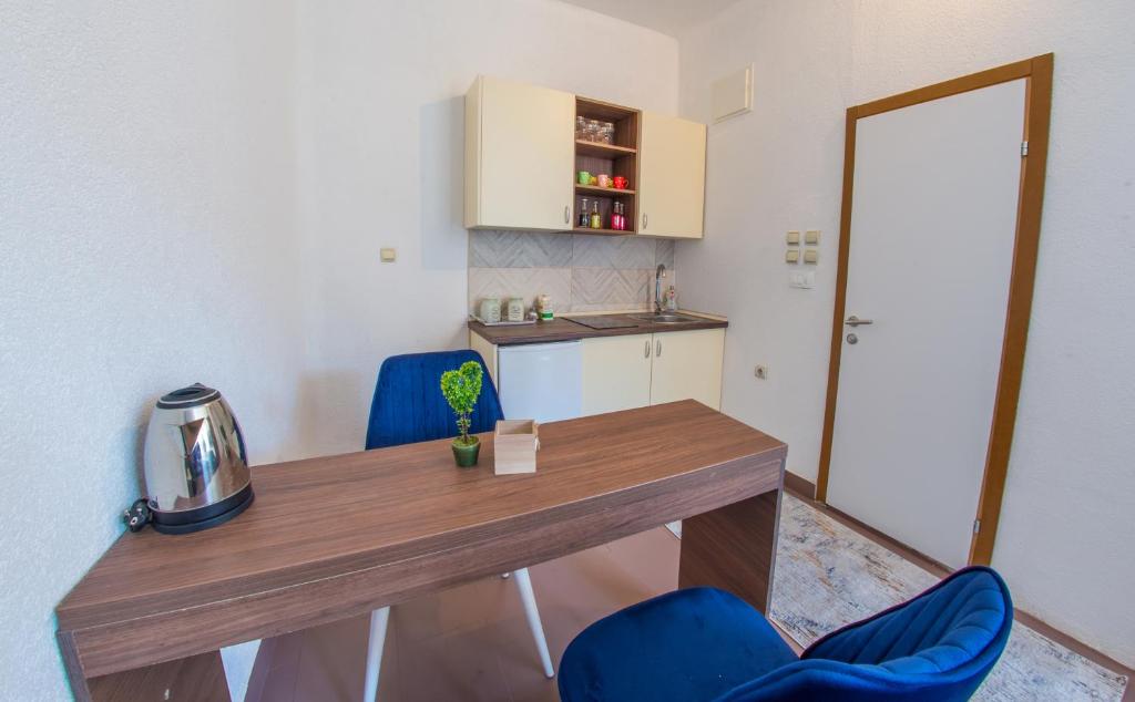 The Jewel of Mostar - Studio