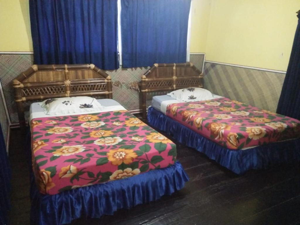 Roman Sinasi Hotel - Housity