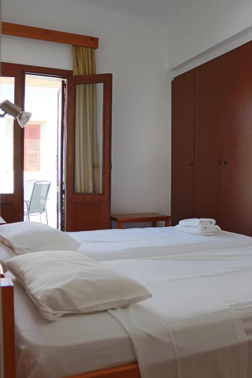 Stavros Pension - 18