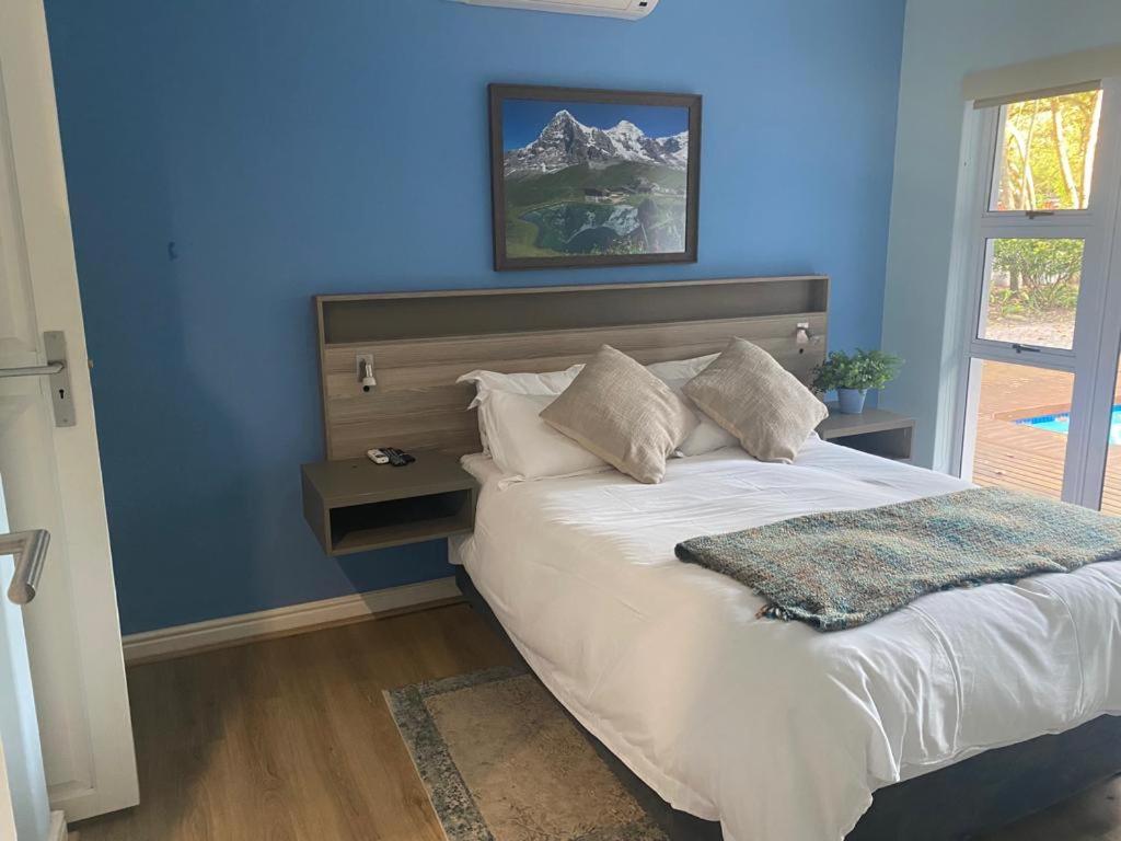 Outeniqua Inn - Image 32
