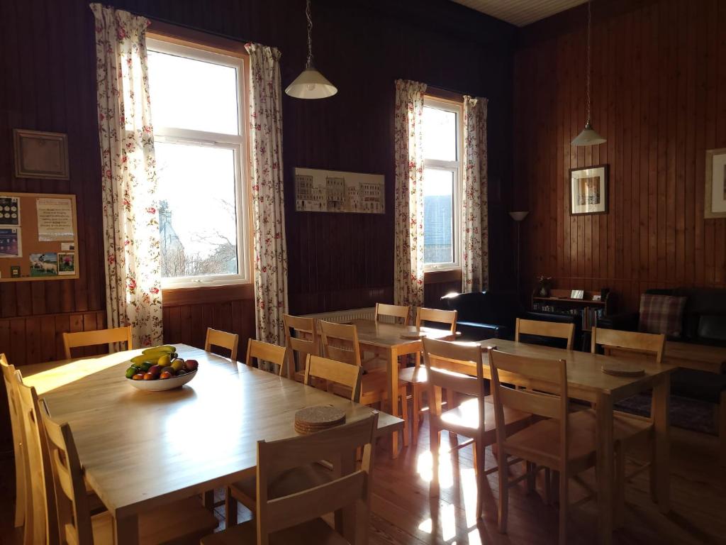 Posezení v ubytování Helmsdale Lodge Hostel - all rooms en-suite