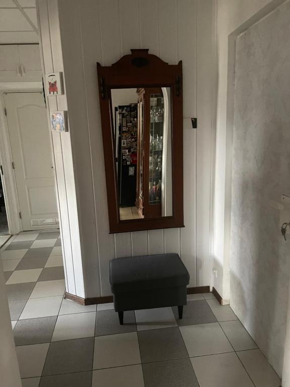 Fotografia z galérie ubytovania Orłowo Przytulny pokój blisko SKM Parking w hali garażowej w cenie v destinácii Gdynia