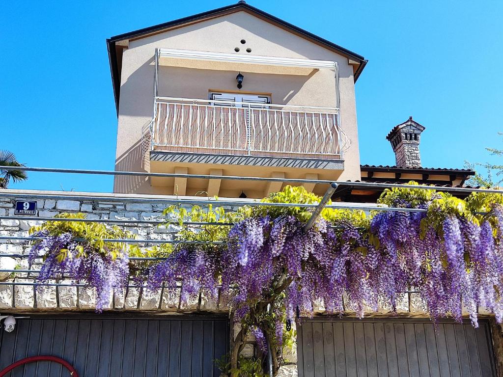 Balkon lub taras w obiekcie Danijela Rovinj sea view and free parking