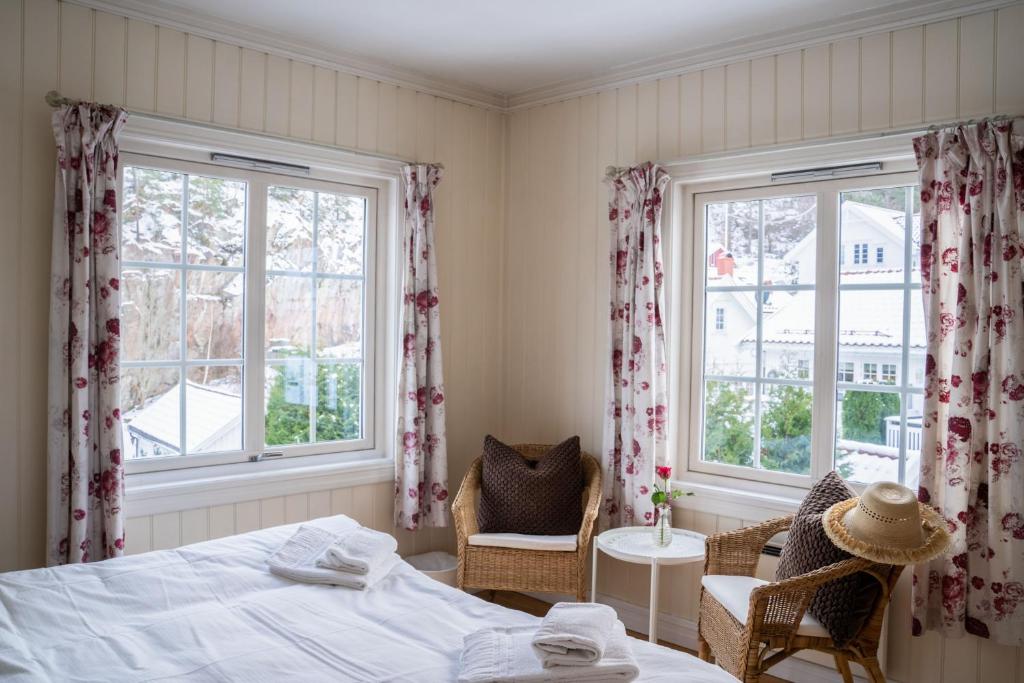 Postel nebo postele na pokoji v ubytování Badehotellet