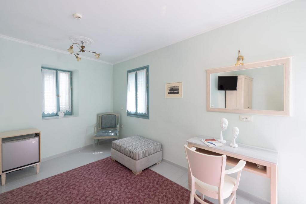 999 Luxury Hotel - Resim 4