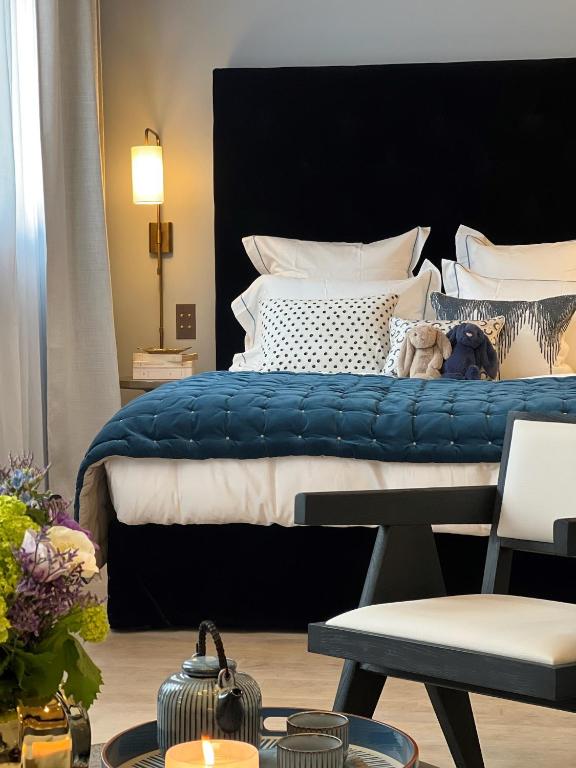 Black Door - Resim 17