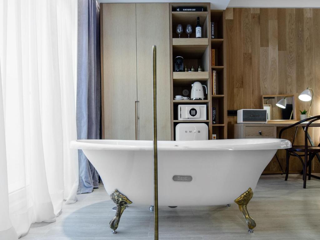 Browns Avenue Hotel - Resim 40