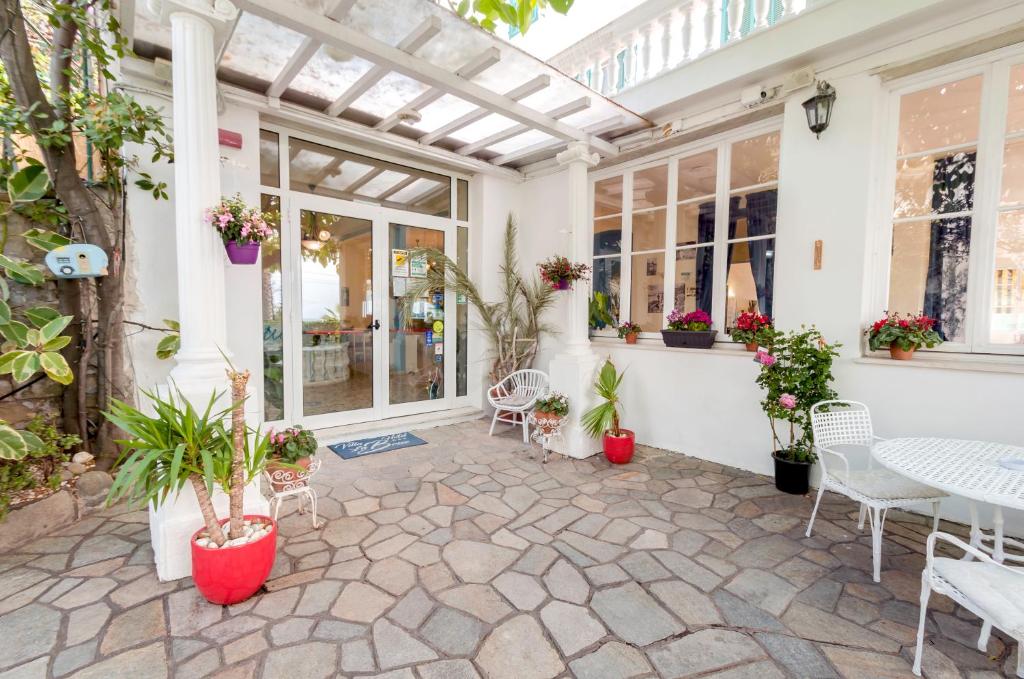 Patio nebo venkovní prostory v ubytování Hotel Villa La Brise