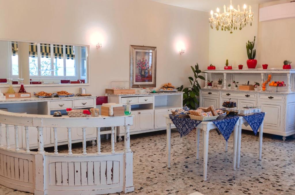Posezení v ubytování Hotel Villa La Brise