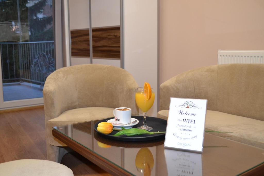 City House Bitola - Familiekamer Met Balkon