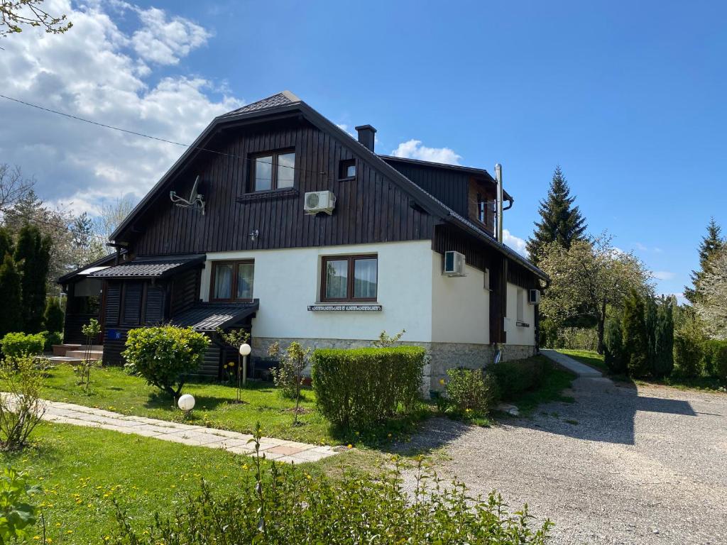 Rada Guest House