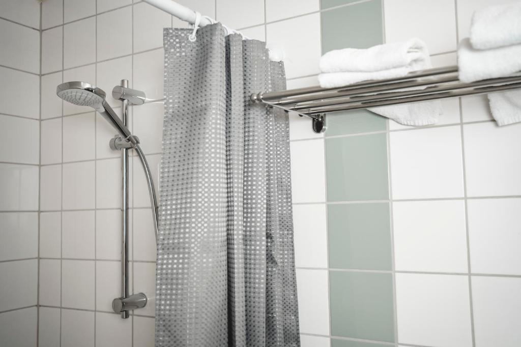 Koupelna v ubytování Två Systrar B&B