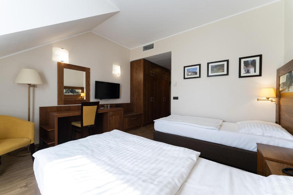 
Comfort Double or Twin Room with View
