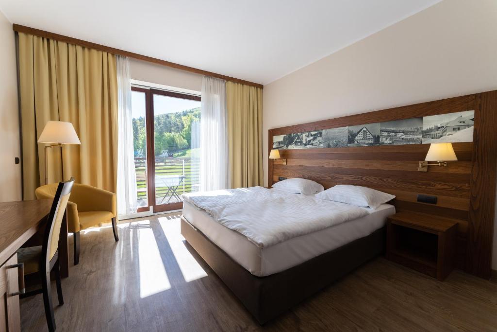 
Comfort Double or Twin Room with Balcony and View

