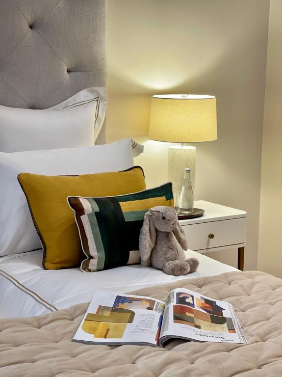 Black Door - Resim 24