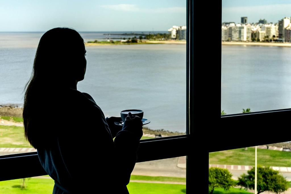 Hyatt Centric Montevideo - King Room With River View