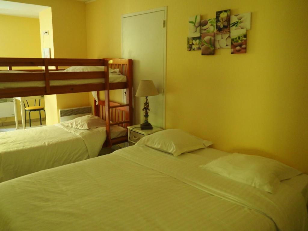 Postel nebo postele na pokoji v ubytování Hôtel Le Vivier WISSANT - Rivière