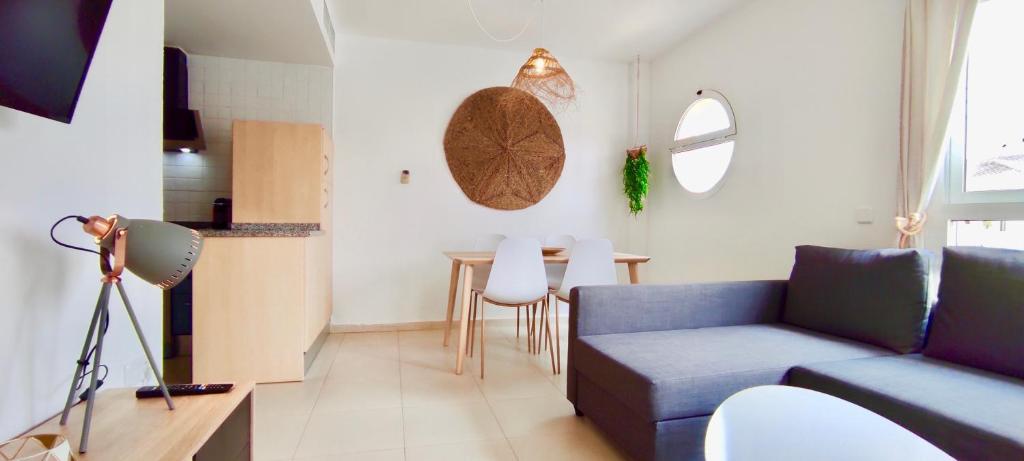 Agua Marinas - Tu ático con Jacuzzi Privado!, Vera – Precios ...