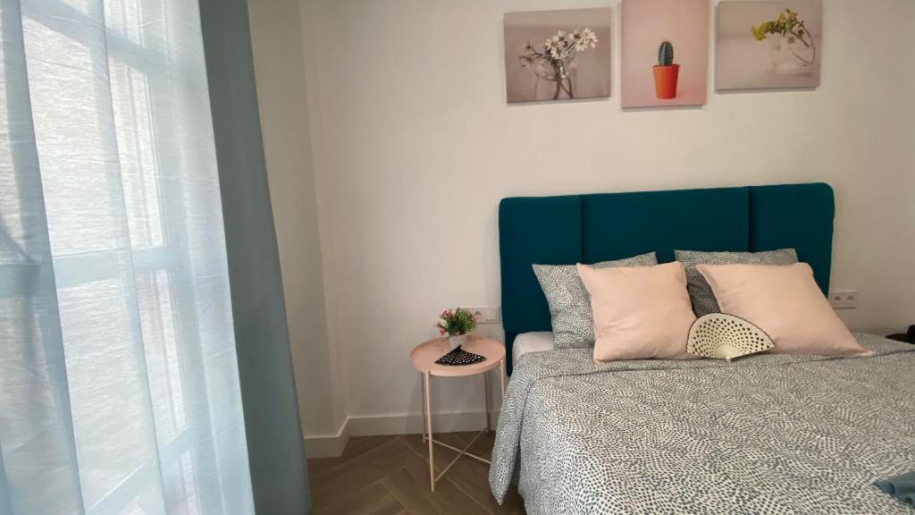 A bed or beds in a room at Cozy Nook