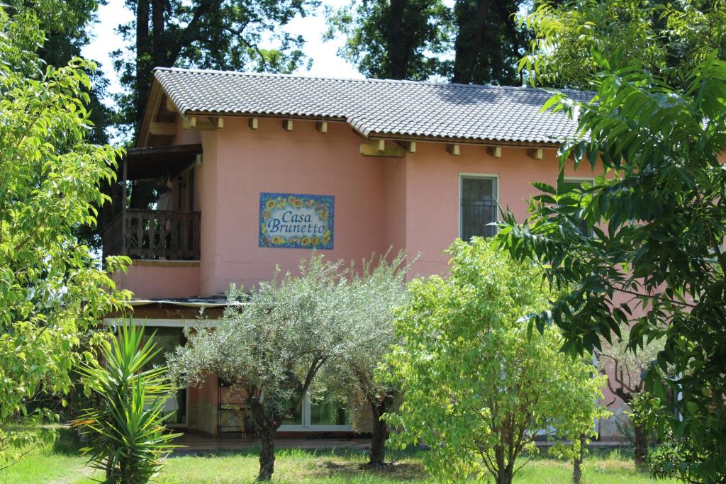 Ogród w obiekcie Villa Piersepp B&B