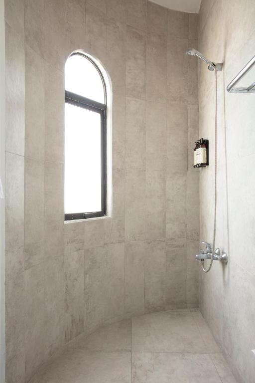 Un baño de Hotel Rocas de Bahía