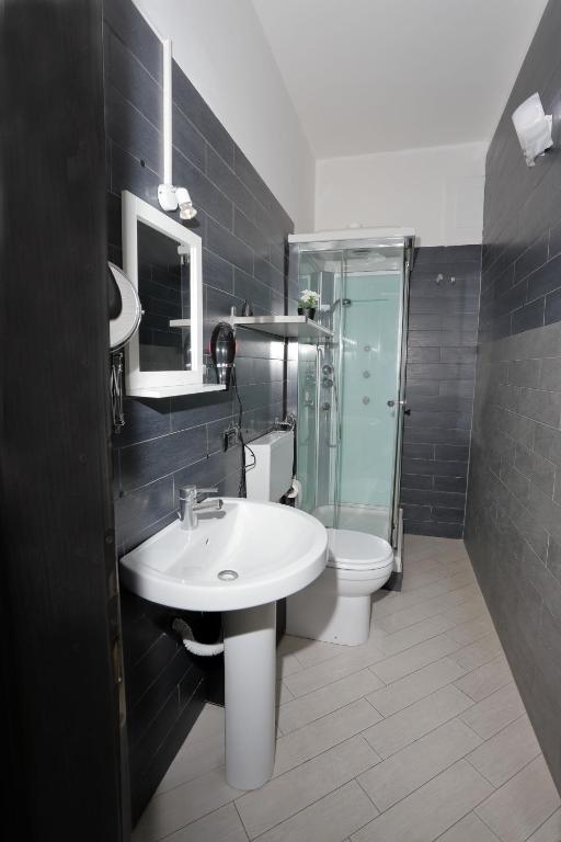 Kúpeľňa v ubytovaní Guest House Le Tre Isole Sorrento