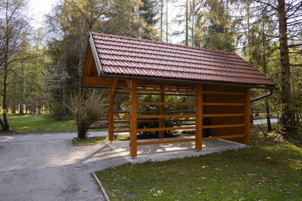 Budova, kde se prázdninový dům nachází