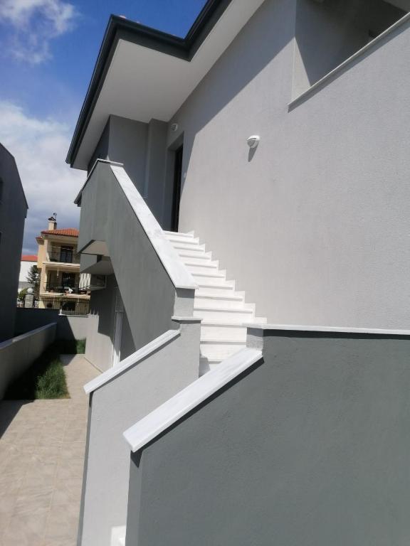 Budova, v ktorej sa apartmán nachádza