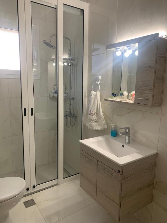 KOS SUITE HOME - Appartement Met Drie Slaapkamers
