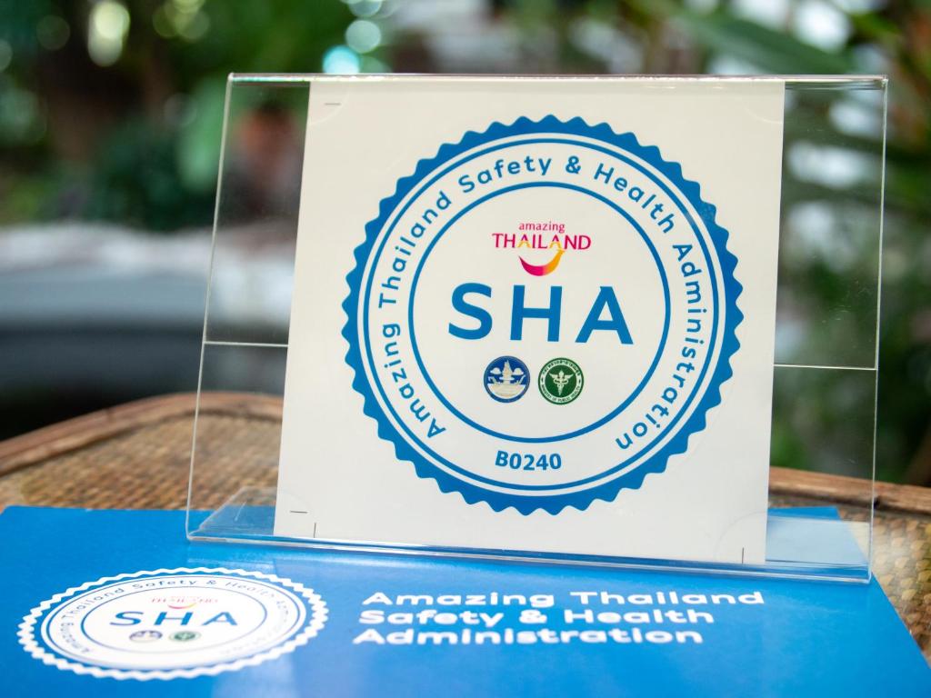 Charlie House Pin Klao - Resim 12