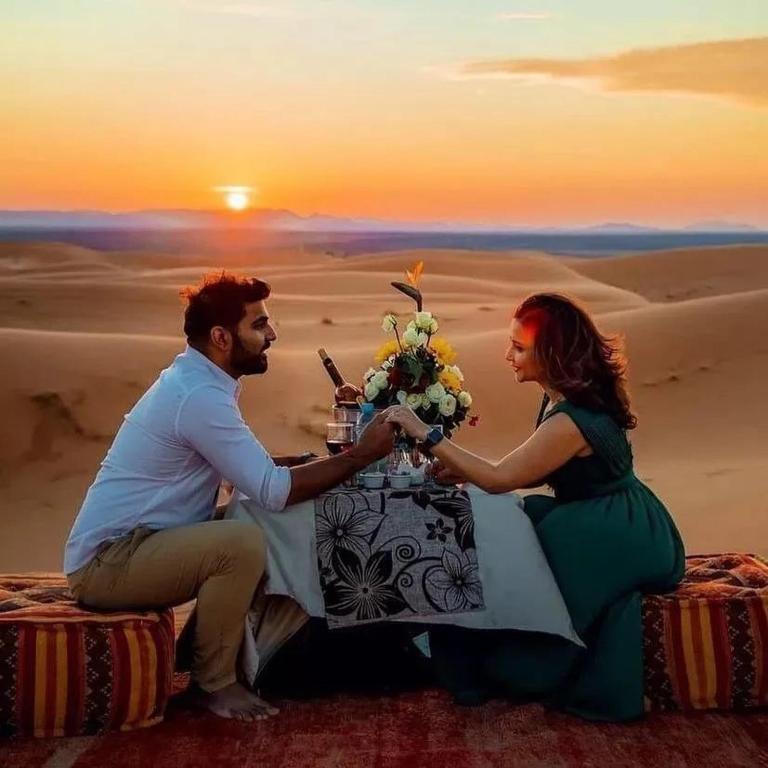 Hosté ubytování Merzouga Desert Luxury Camp
