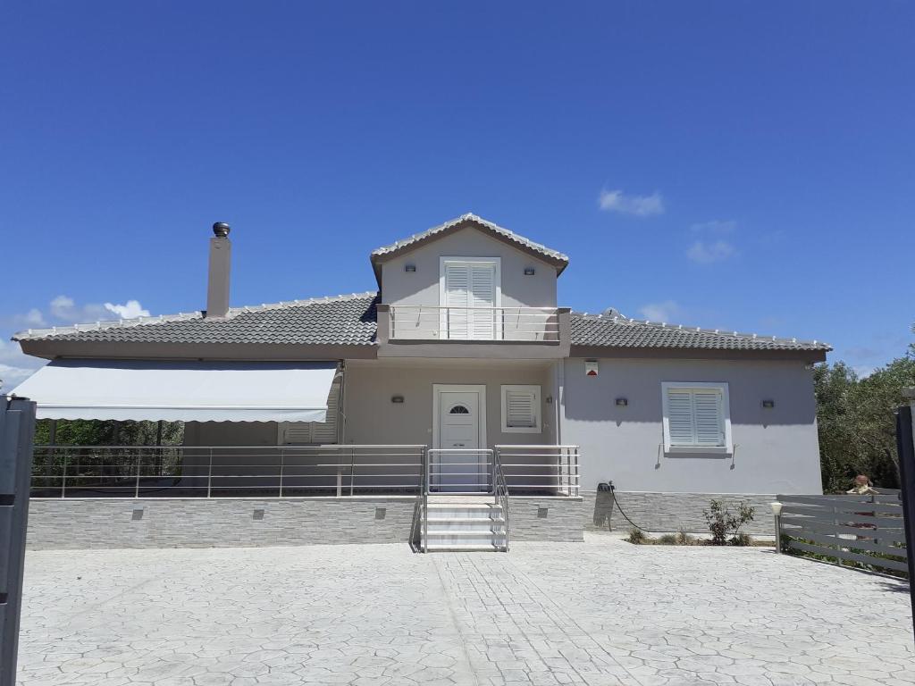 Charming detached house 500m far from the sea - Housity