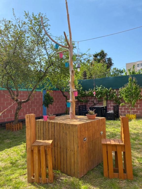 Jardín al aire libre en The Hood - Shkodra Backpackers Hostel
