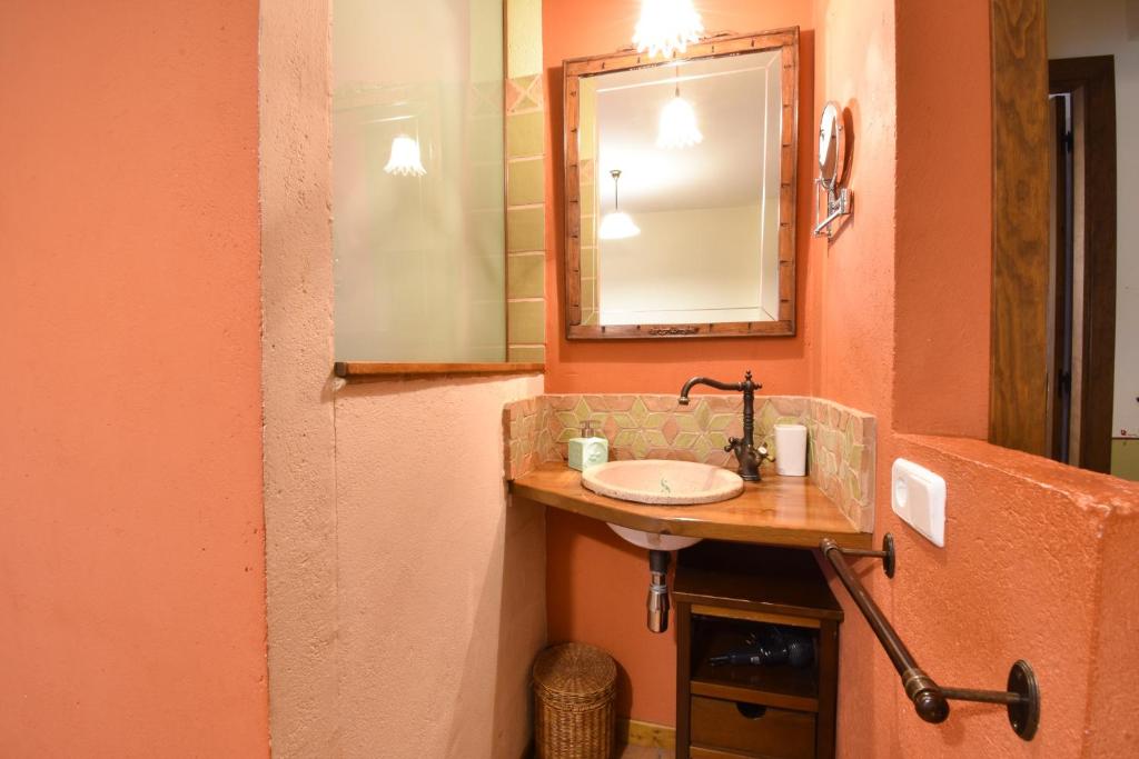 Koupelna v ubytování CASA JAN, Casa Rural en Beraní