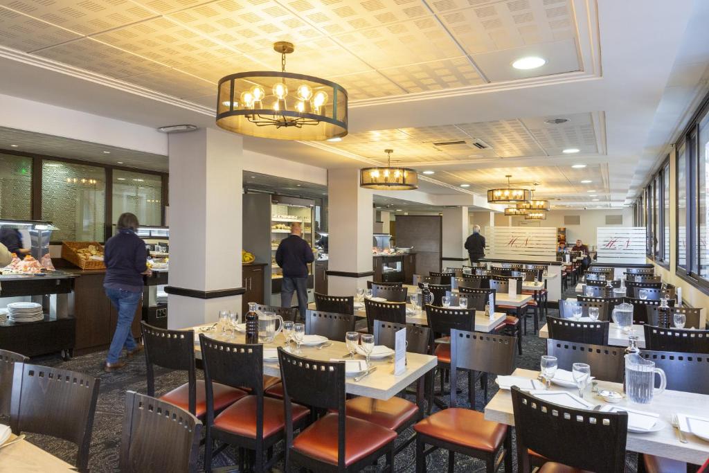 Restaurace v ubytování Hôtel National