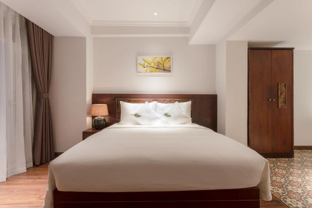 Galliéni Với Bữa Sáng Nổi Và Minibar Miễn Phí