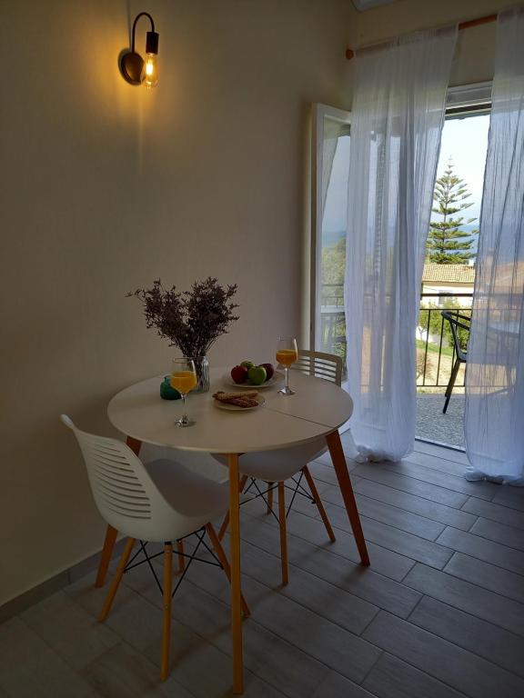 Kép Agia Pelagia seaview Apartment 2 szállásáról Ajía Pelajía Hlomúban a galériában