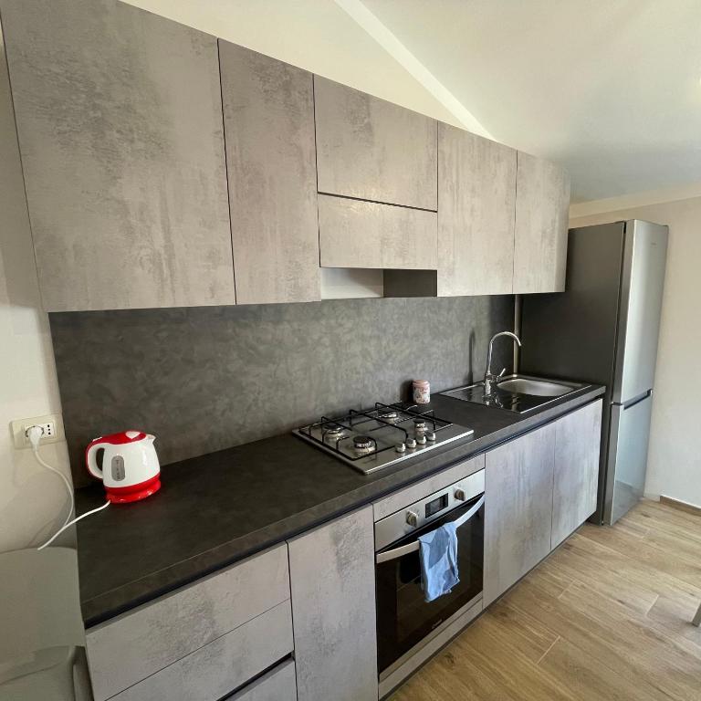 Kuchyňa alebo kuchynka v ubytovaní Residenza San Donato