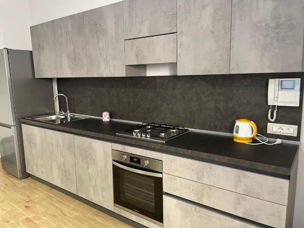 Kuchyňa alebo kuchynka v ubytovaní Residenza San Donato