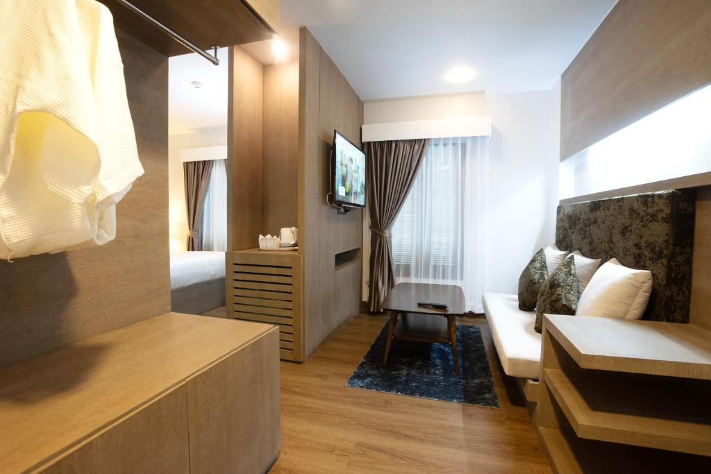 Marigold Lanna - Resim 38