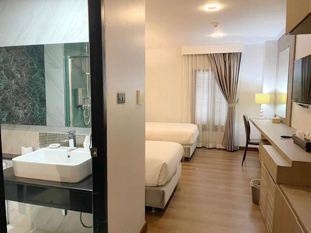 Marigold Lanna - Resim 44