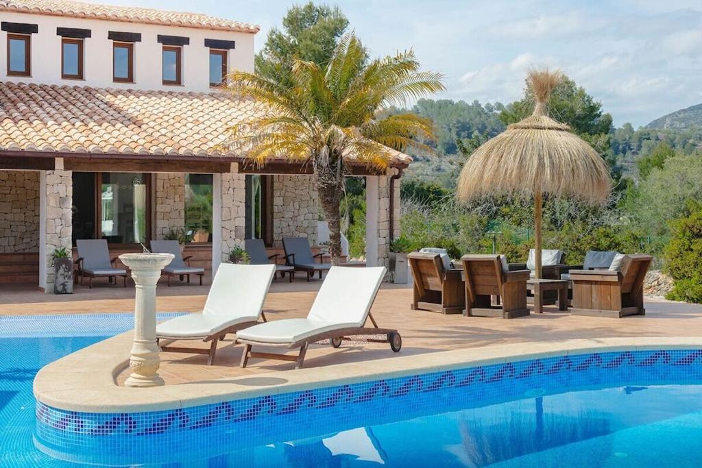 Booking.com: Villa Oodles Retreat , Benissa, Spanje . Boek nu ...