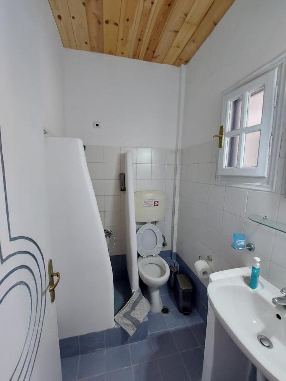 ISALOS ROOMS ON THE BEACH - Tweepersoonskamer Met Uitzicht Op Zee