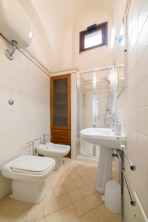 Kúpeľňa v ubytovaní Milestone Inn Lecce